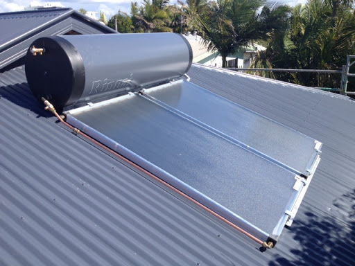 Solar hot water system fitted to a corrugated roof by Noosa Hot Water